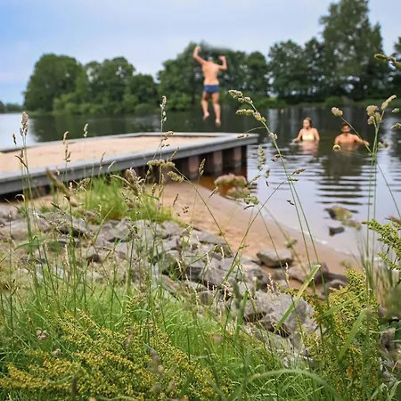 - Hausboot 1 Prázdninový dům