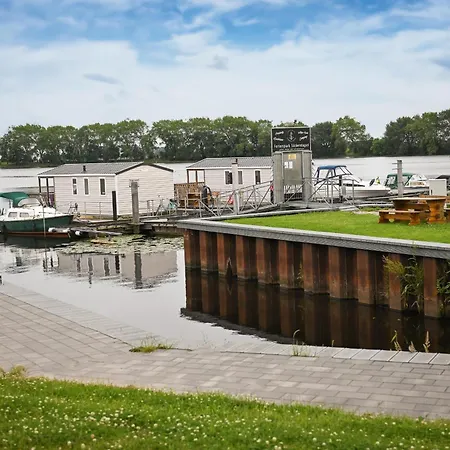 Prázdninový dům - Hausboot 1