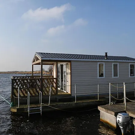 Holiday home - Hausboot 1