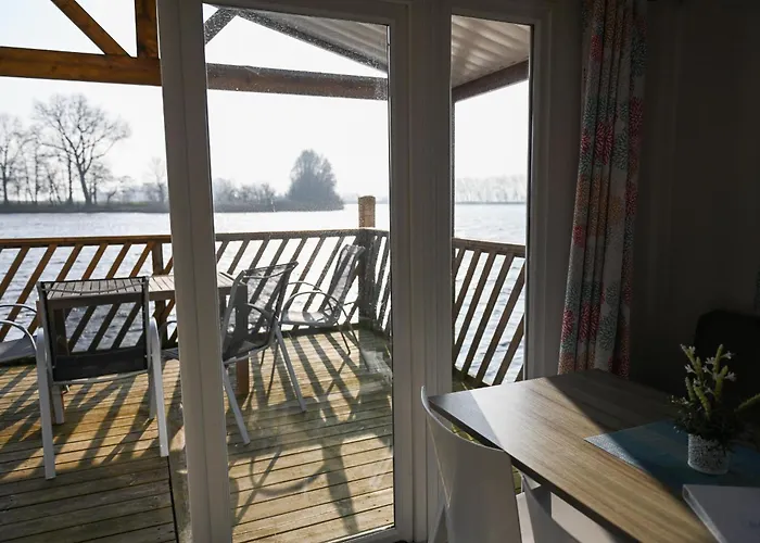 Vakantiehuis - Hausboot 1 Suderstapel